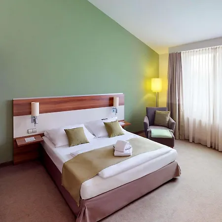 Mercure Tagungs- & Landhotel Krefeld Exterior photo