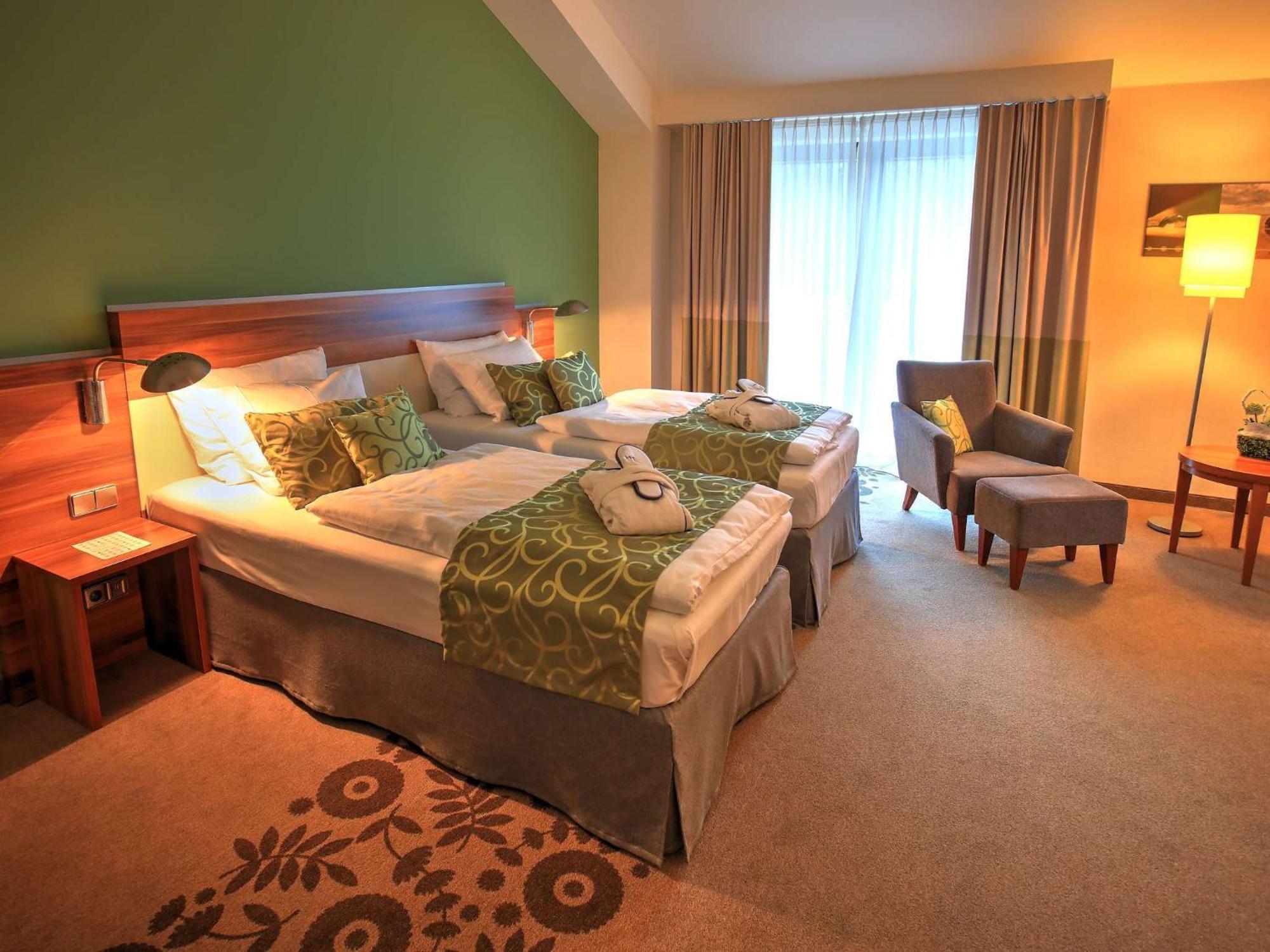 Mercure Tagungs- & 4*