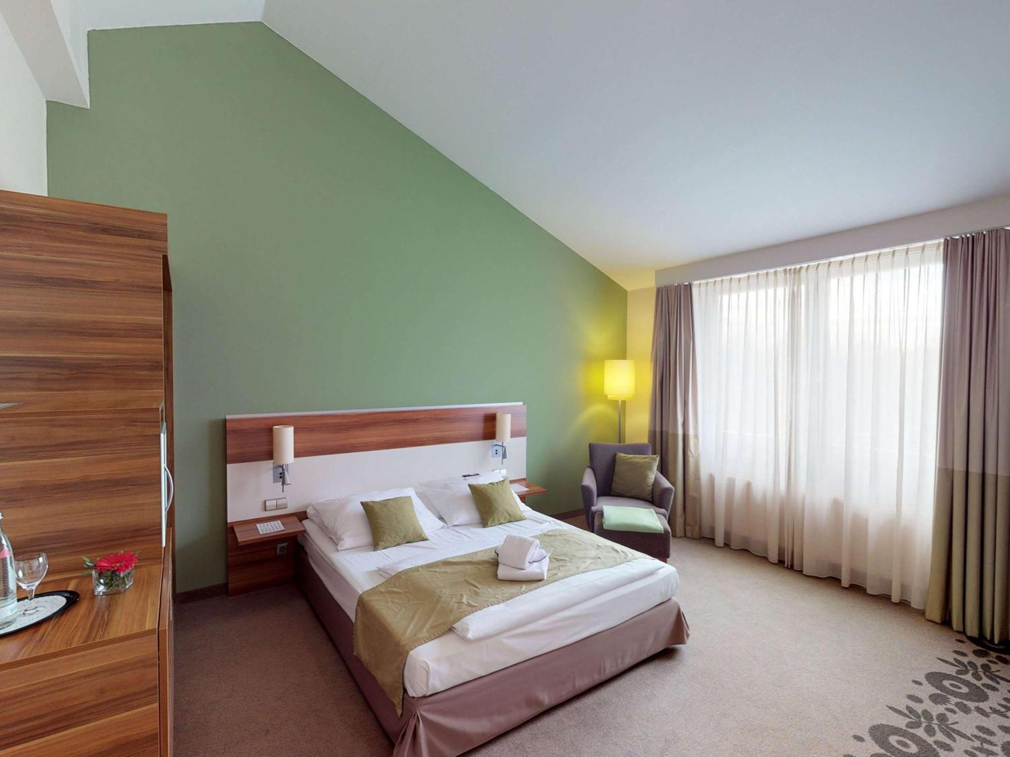 Mercure Tagungs- & 4* Krefeld